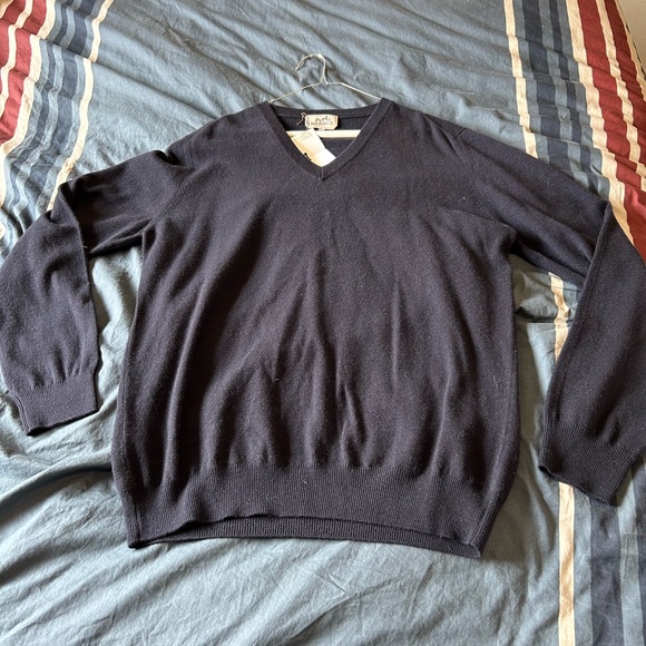Hermés Men’s Cashmere V-Neck Sweater Navy XXL - Picture 1 of 5